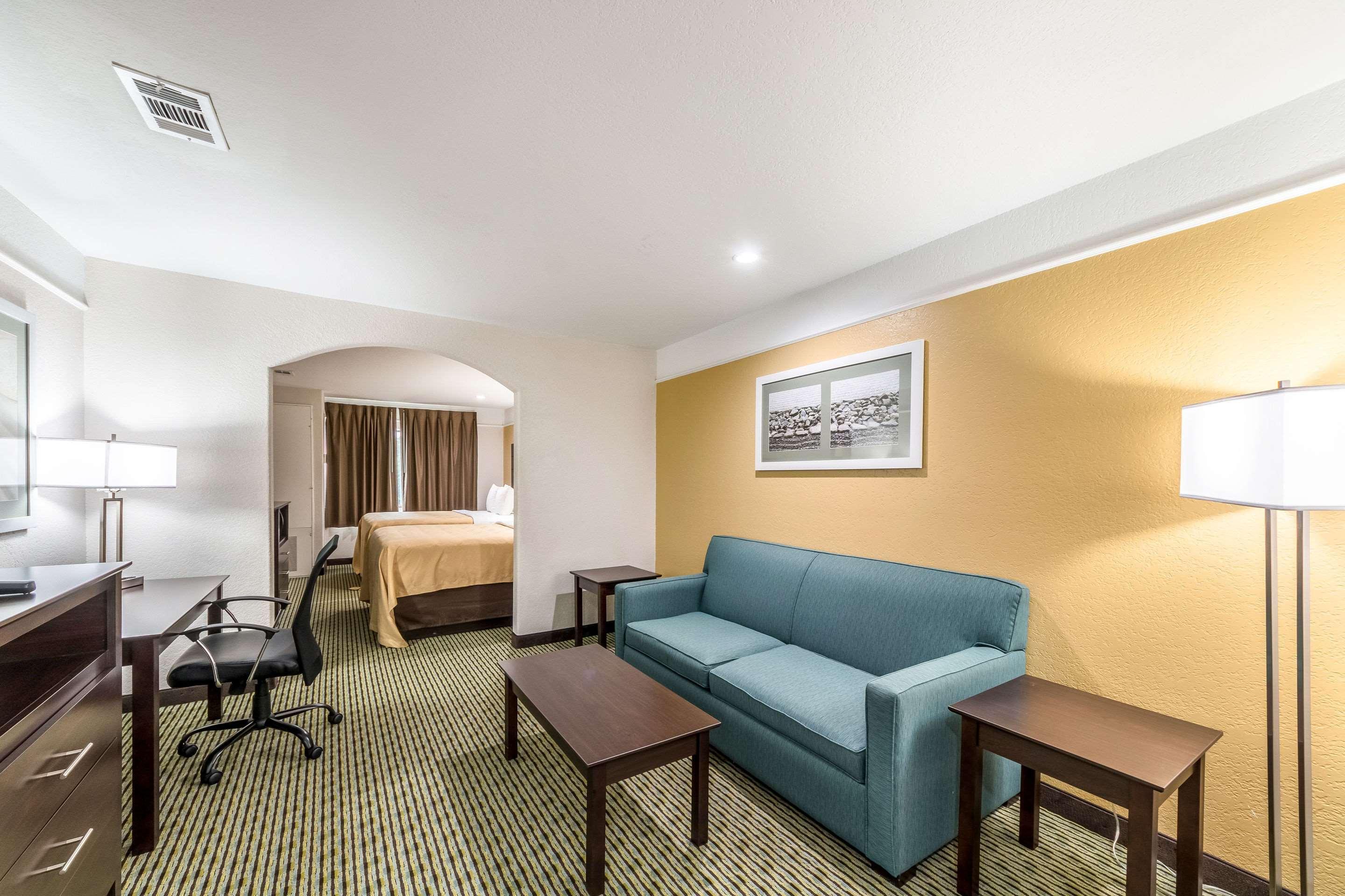 Quality Inn & Suites Seaworld North Сан-Антоніо Екстер'єр фото