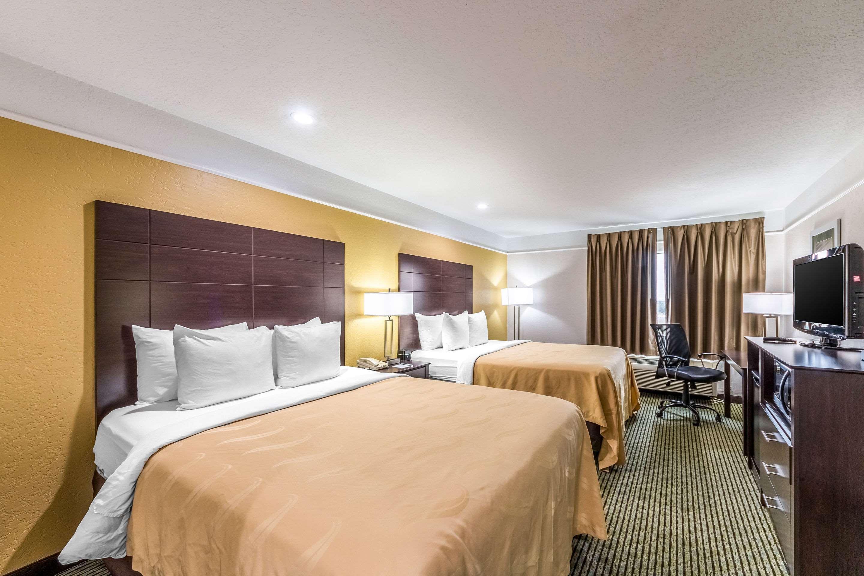Quality Inn & Suites Seaworld North Сан-Антоніо Екстер'єр фото
