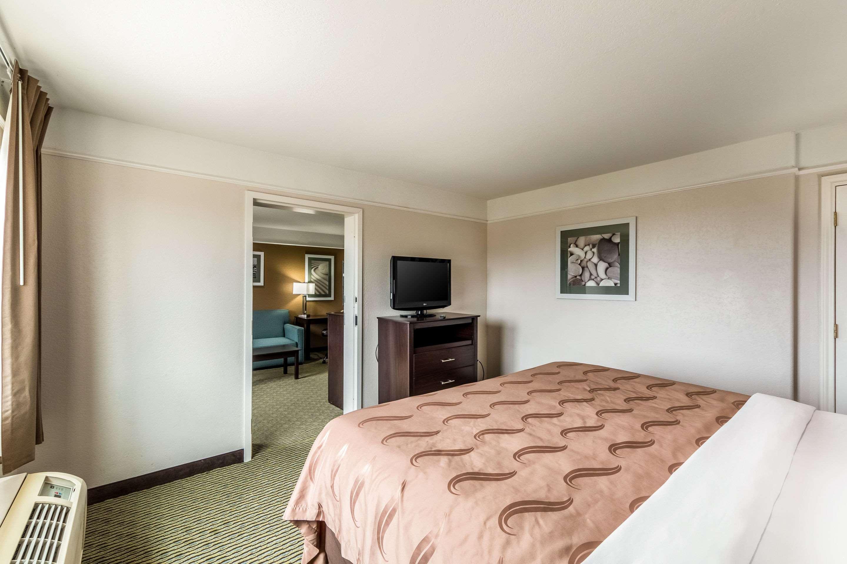 Quality Inn & Suites Seaworld North Сан-Антоніо Екстер'єр фото