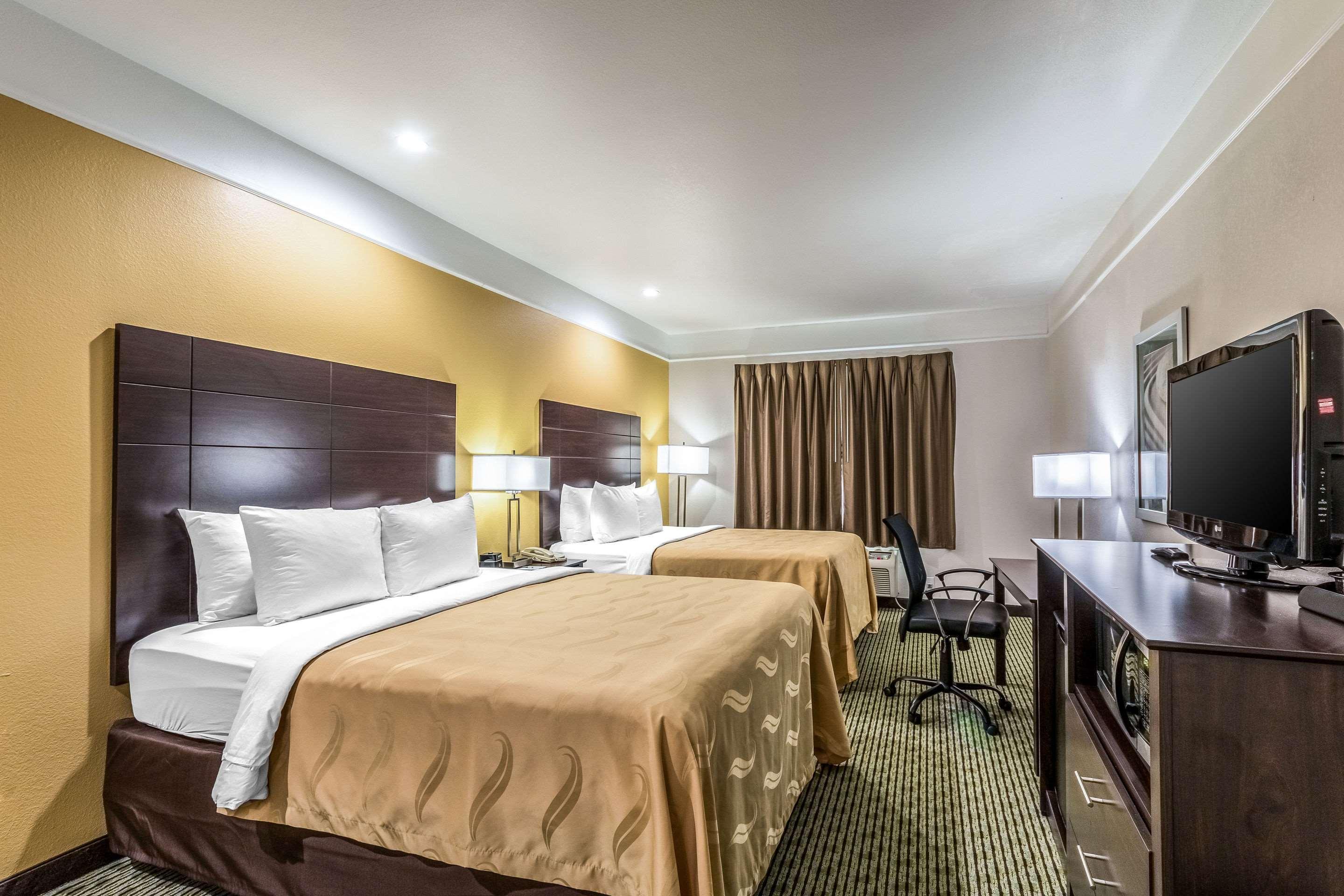 Quality Inn & Suites Seaworld North Сан-Антоніо Екстер'єр фото