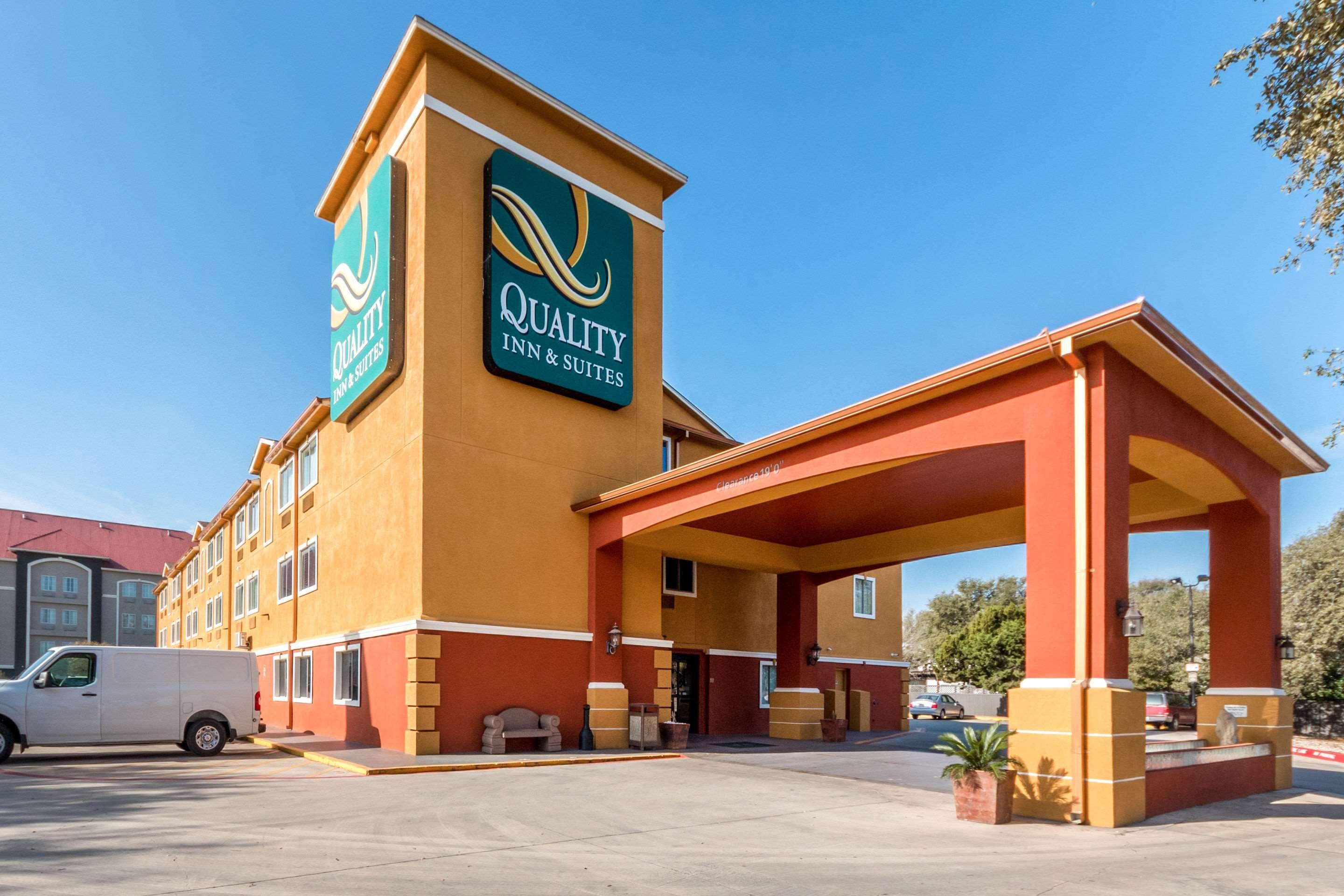 Quality Inn & Suites Seaworld North Сан-Антоніо Екстер'єр фото